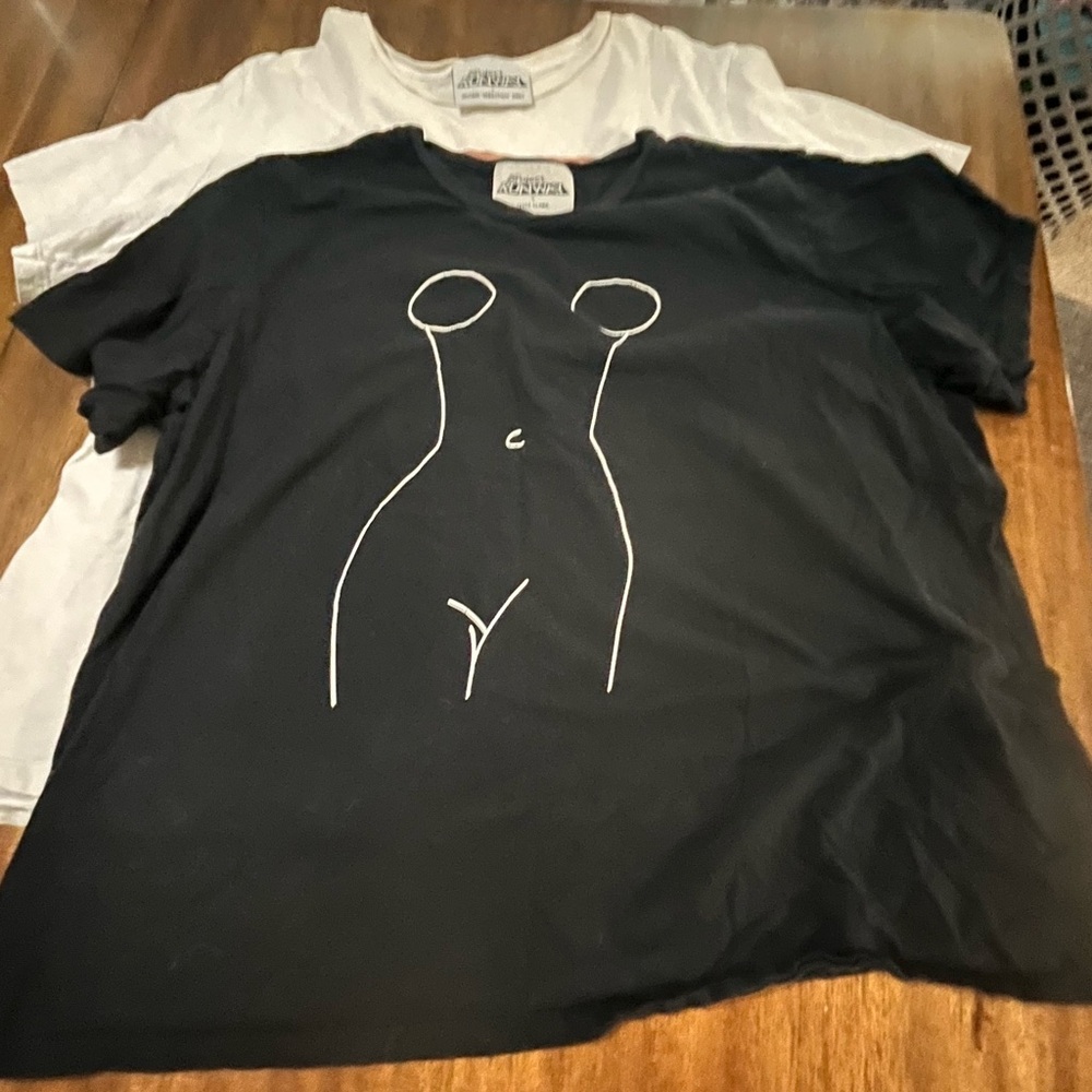 Project Runway T shirt bundle 2X